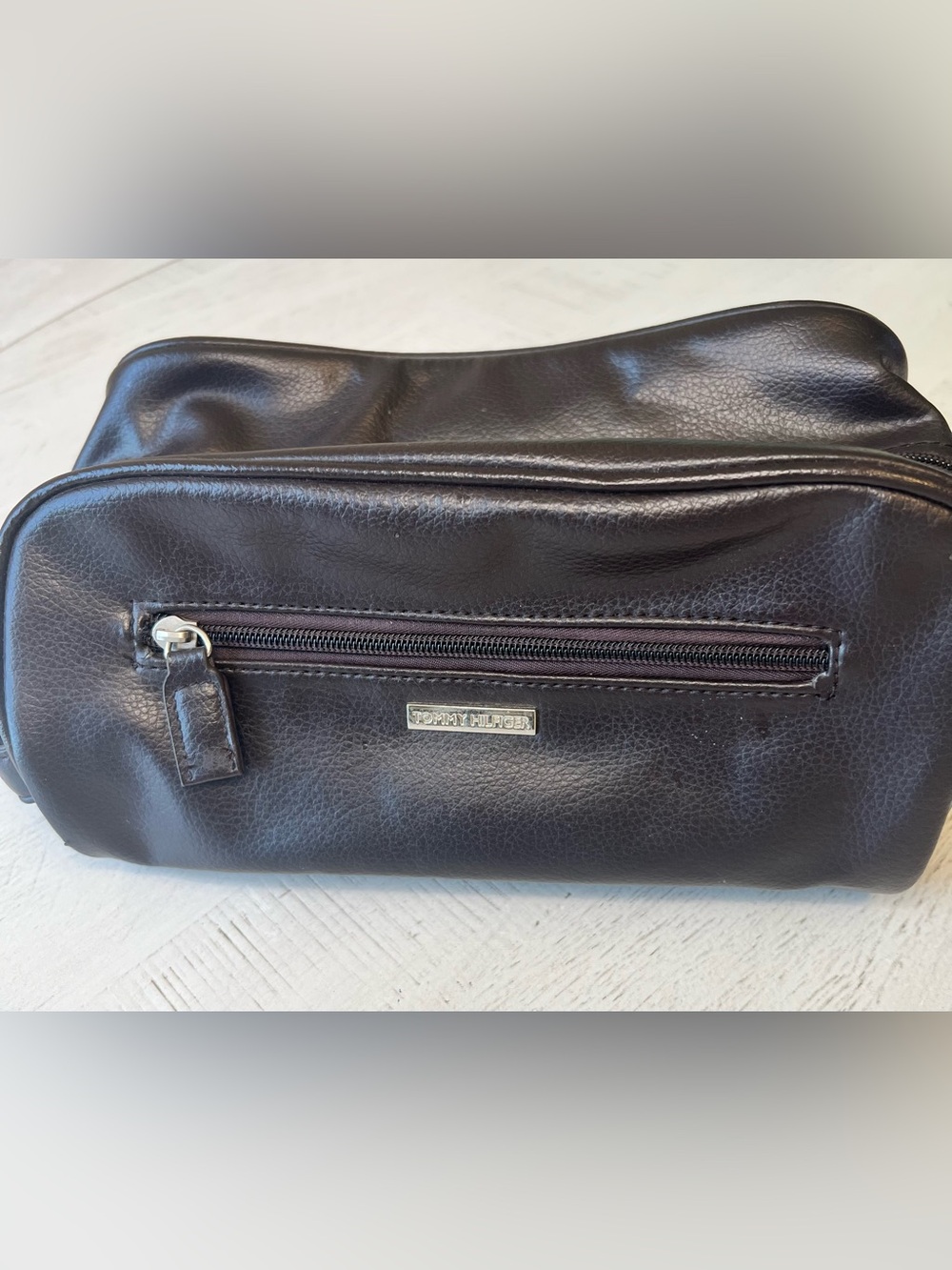 Tommy Hilfiger Brown Leather Travel Dopp Kit